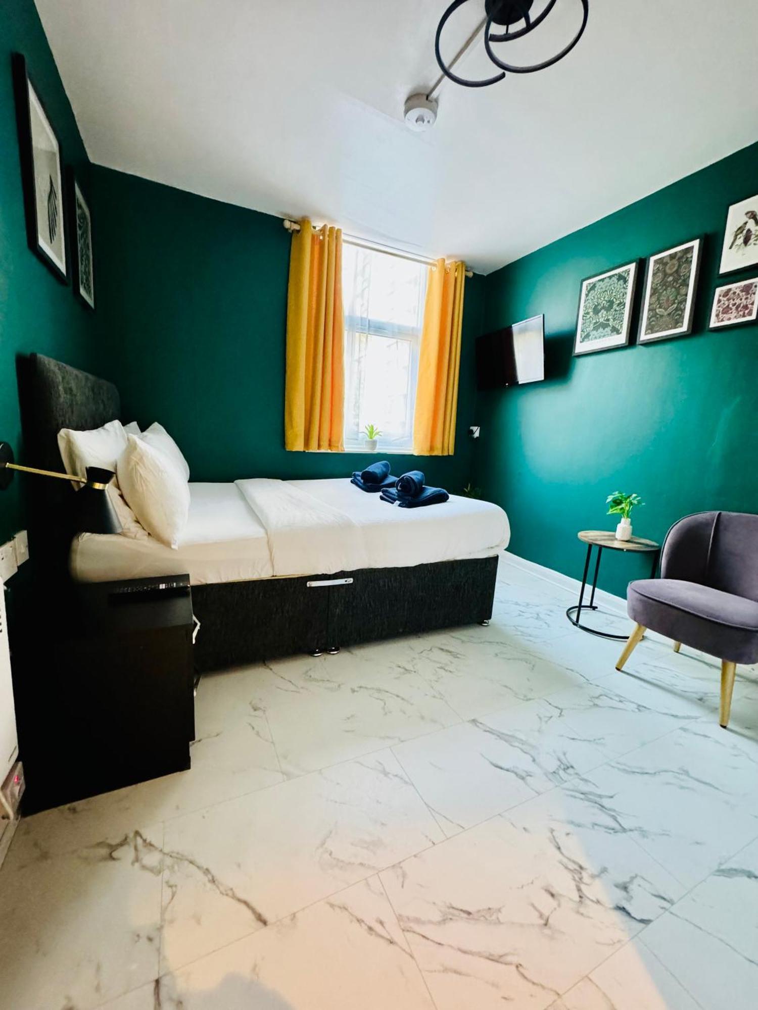 Private Studio Flat In City 1190 ลอนดอน ภายนอก รูปภาพ