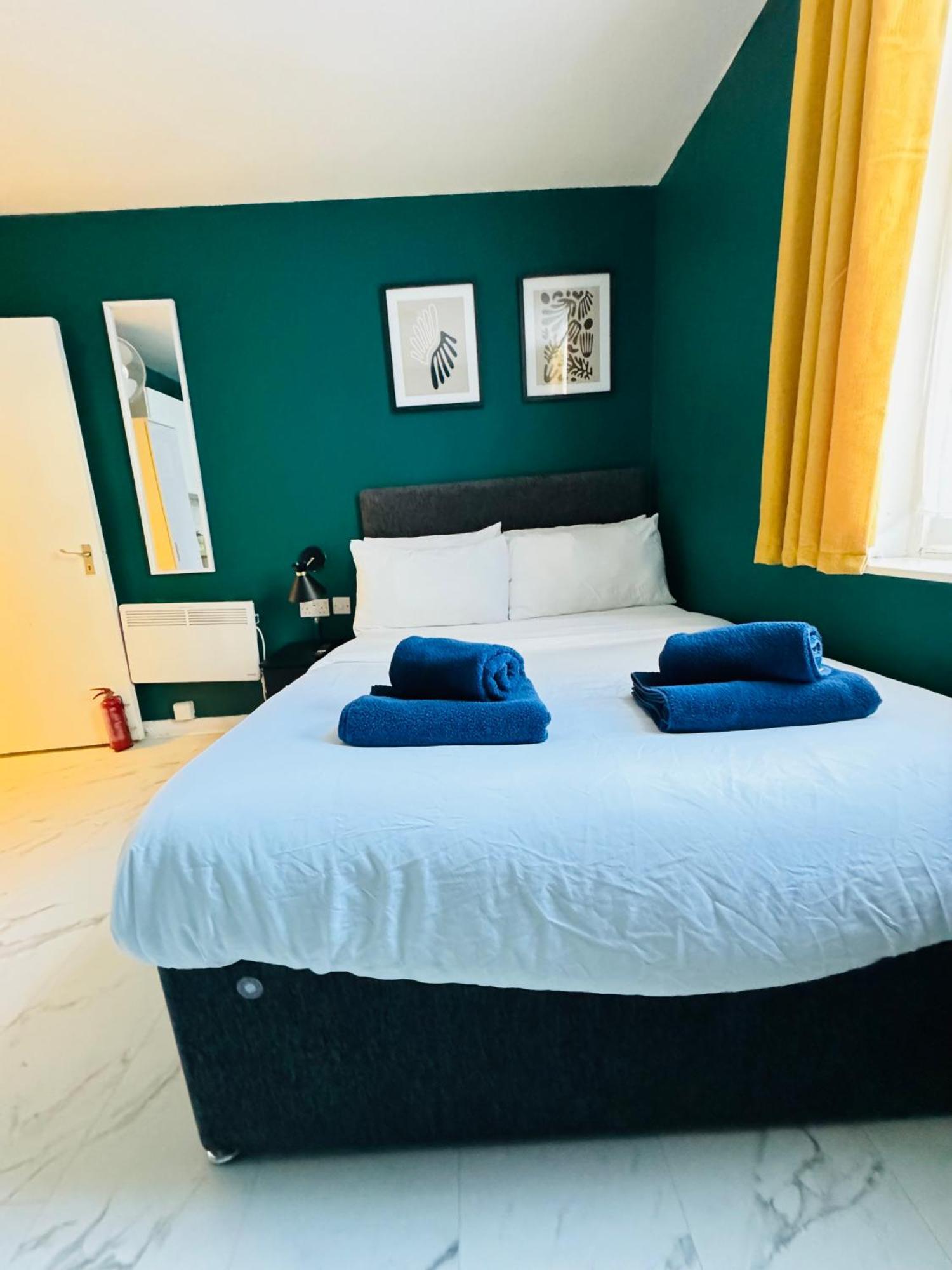 Private Studio Flat In City 1190 ลอนดอน ภายนอก รูปภาพ